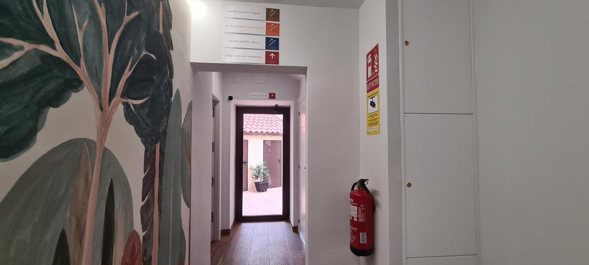 Pregonero Urban Suites - Naranja Сория Экстерьер фото