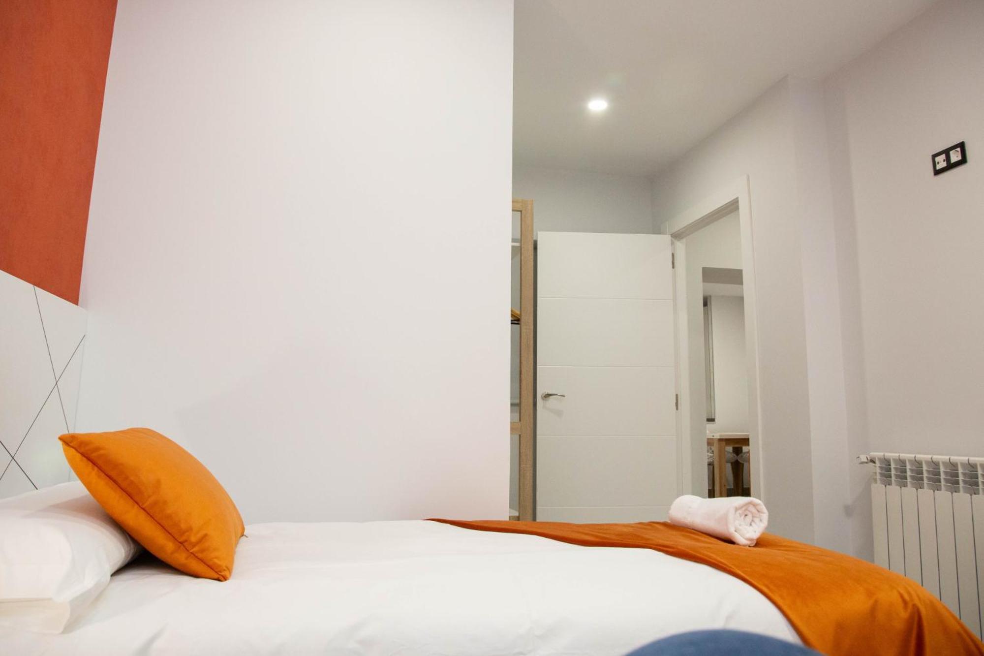 Pregonero Urban Suites - Naranja Сория Экстерьер фото