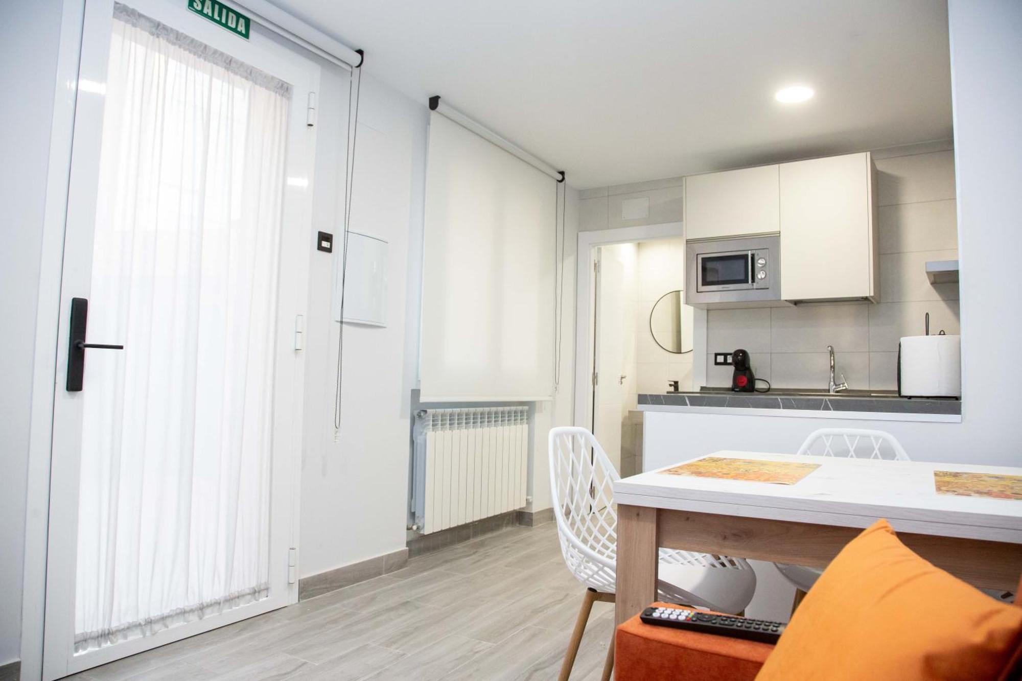 Pregonero Urban Suites - Naranja Сория Экстерьер фото