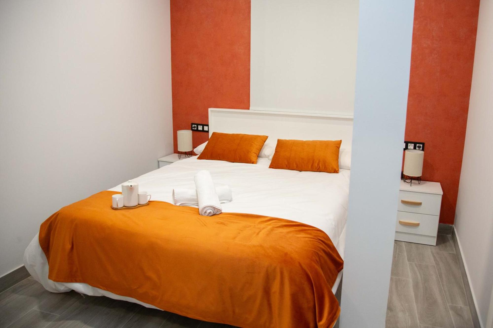 Pregonero Urban Suites - Naranja Сория Экстерьер фото
